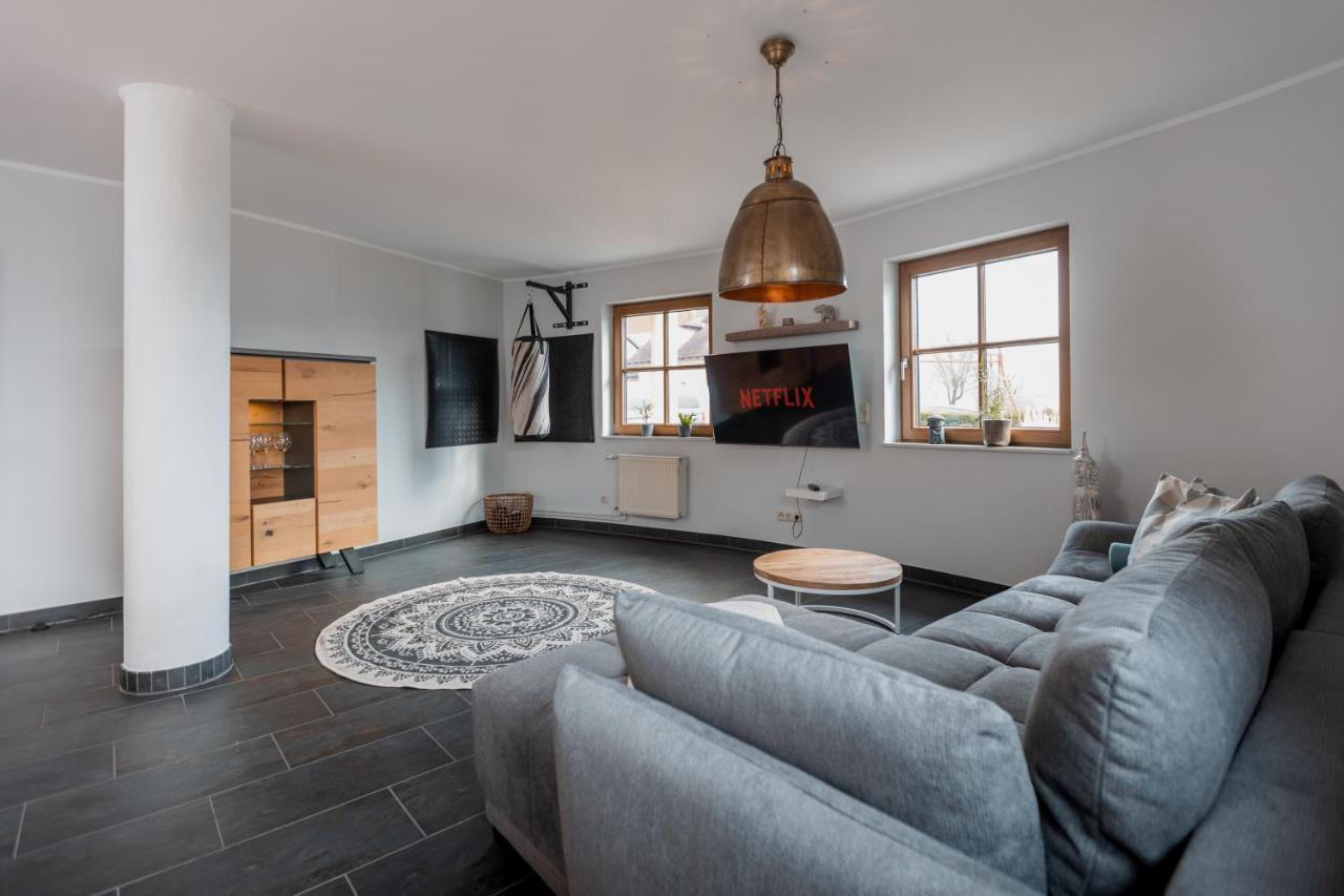 Erholung In Der Natur In Moselnaehe, King Size Bett, Netflix, Waschmaschine, Trockner Bengel Exterior foto