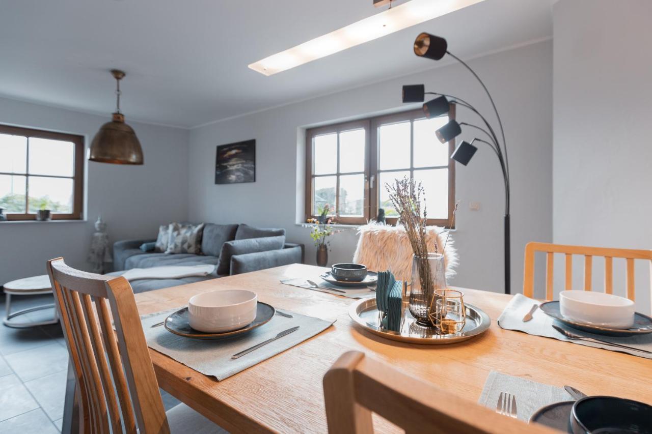 Erholung In Der Natur In Moselnaehe, King Size Bett, Netflix, Waschmaschine, Trockner Bengel Exterior foto