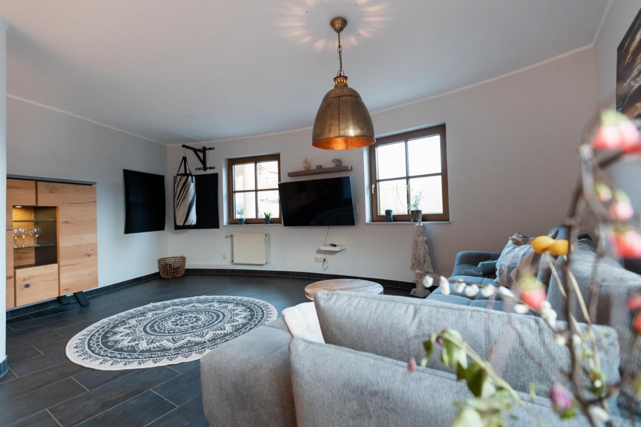 Erholung In Der Natur In Moselnaehe, King Size Bett, Netflix, Waschmaschine, Trockner Bengel Exterior foto